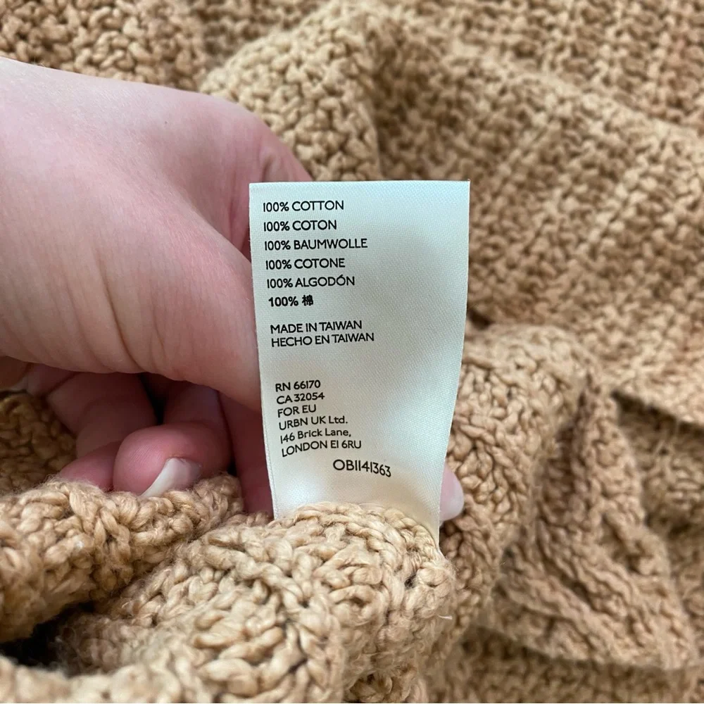 Free People Seasons Change Sweater Size S in Almond - Picture 13 of 13